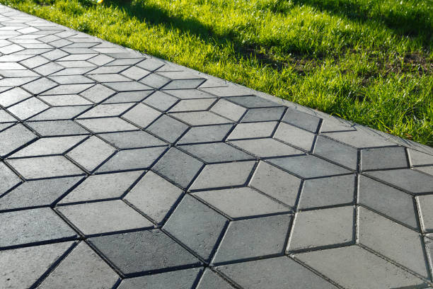 Best Professional Driveway Pavers  in Spring Lake, NC